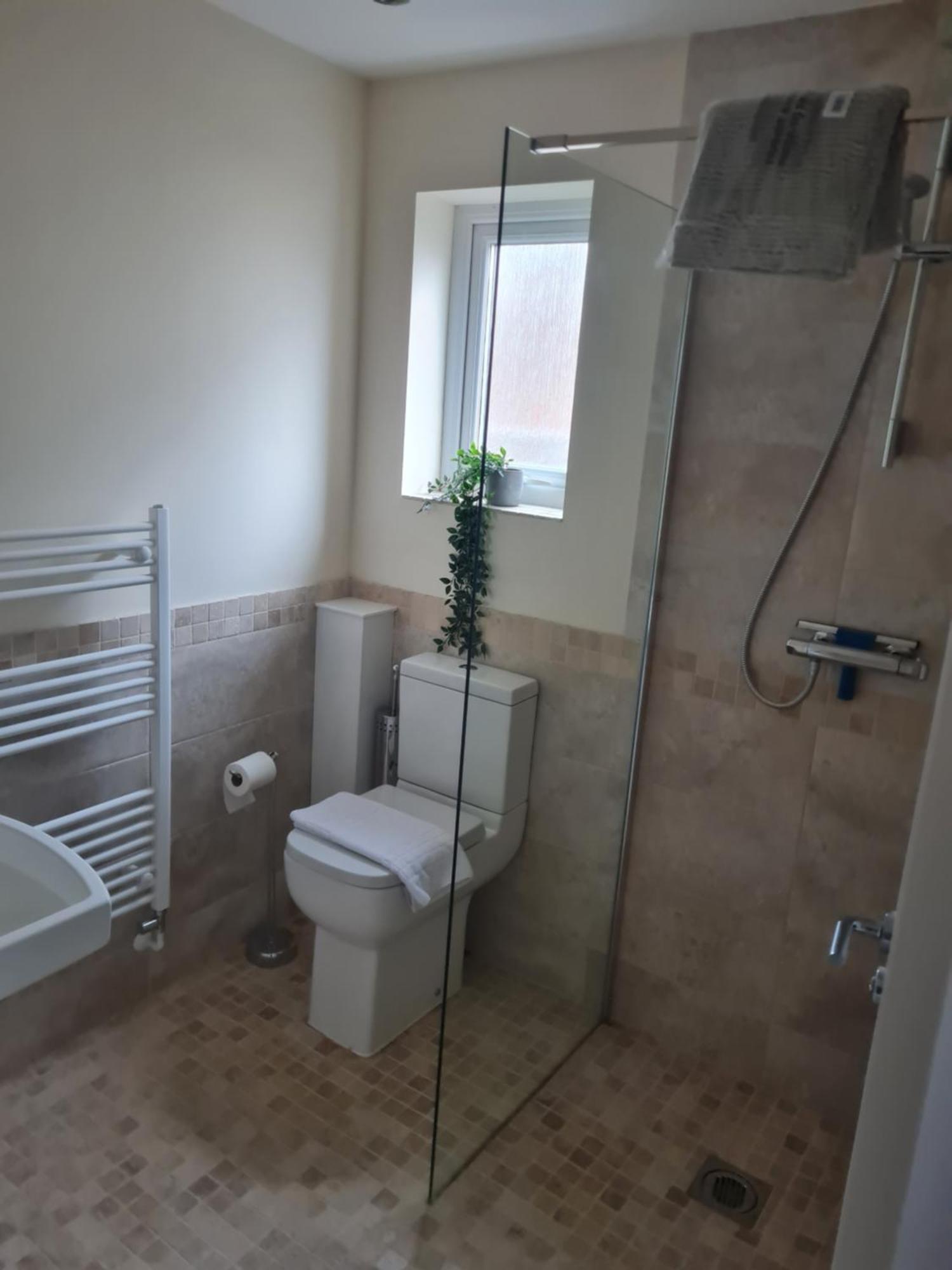 5Bed House Wirral Near Liverpool Chester エクステリア 写真