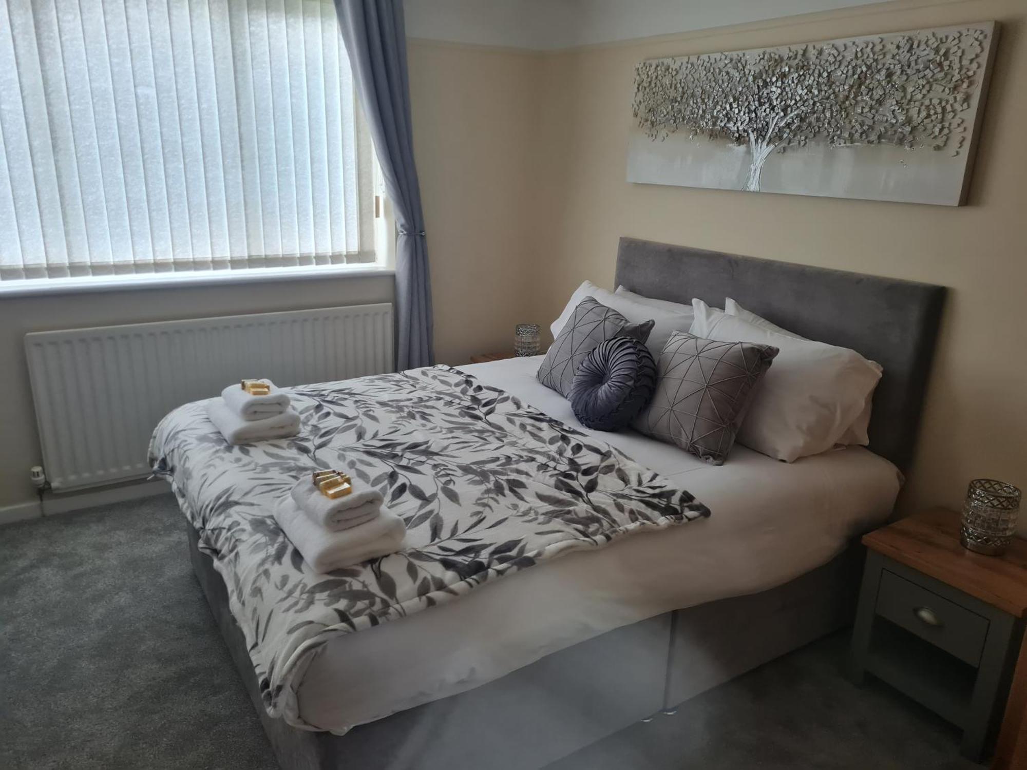 5Bed House Wirral Near Liverpool Chester エクステリア 写真
